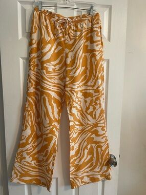 H&M Mustard Yellow and White Zebra-Print Wide Leg Pants